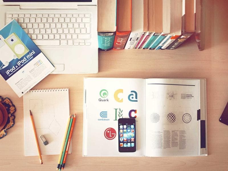 Streamlining Creative Writing: Using AI for Draft Generation without Losing Soul